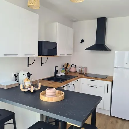 Appartement Location La Rebelle - B *