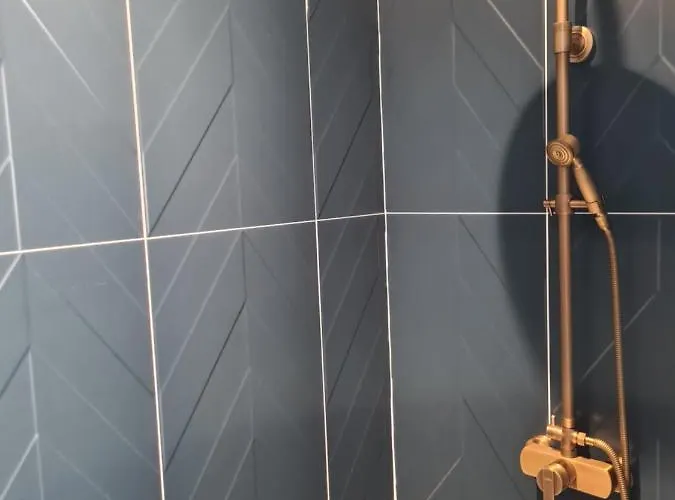 Location La Rebelle - B דירה *